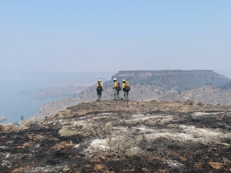 SE_WA_IMT's tweet photo. #Northrupfire update: resources are mopping up today and preparing to transfer command of the incident back to local units tomorrow. 
#WAwildfire https://t.co/OMVg12AWwG