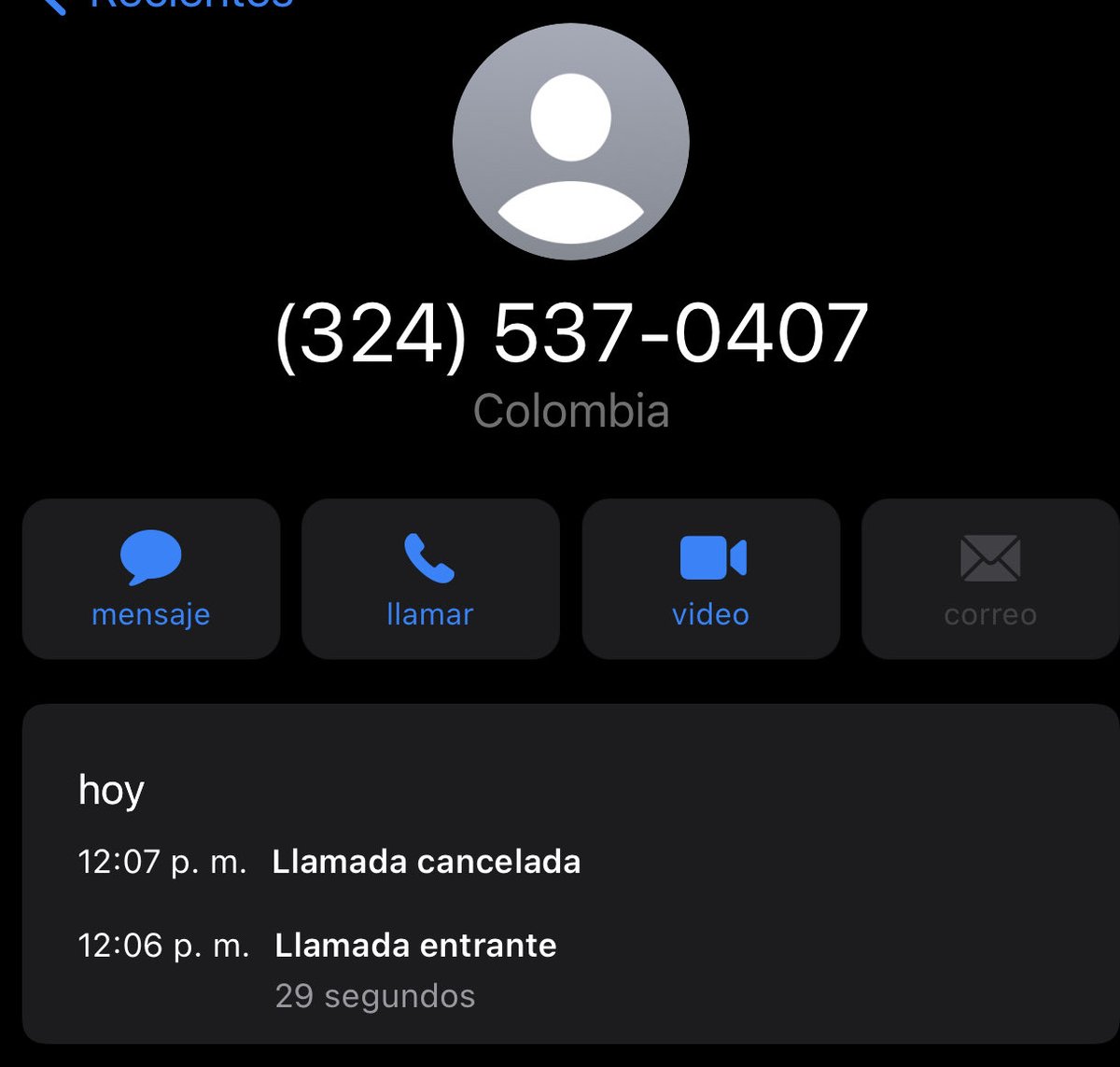 Me llamó mi hermano que tuvo un accidente y necesita urgente dinero. Me pide que le gire por efecty o algo así. Estoy preocupada, iba a enviarle el dinero de no ser porque NO tengo hermanos jajajaj