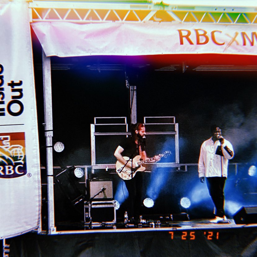 tafarianthony's tweet photo. Yesterday was a 👍🏾day! Grateful to be back on stage & for Mother Nature pausing the rain so @mikecelia & I could do the damn thing! 🖤 Much love to everyone that came out early to @InsideOutTO #DriveInTour to catch the performance, & a huge thanks to @RBC for making this possible https://t.co/b2NPDKsqa8