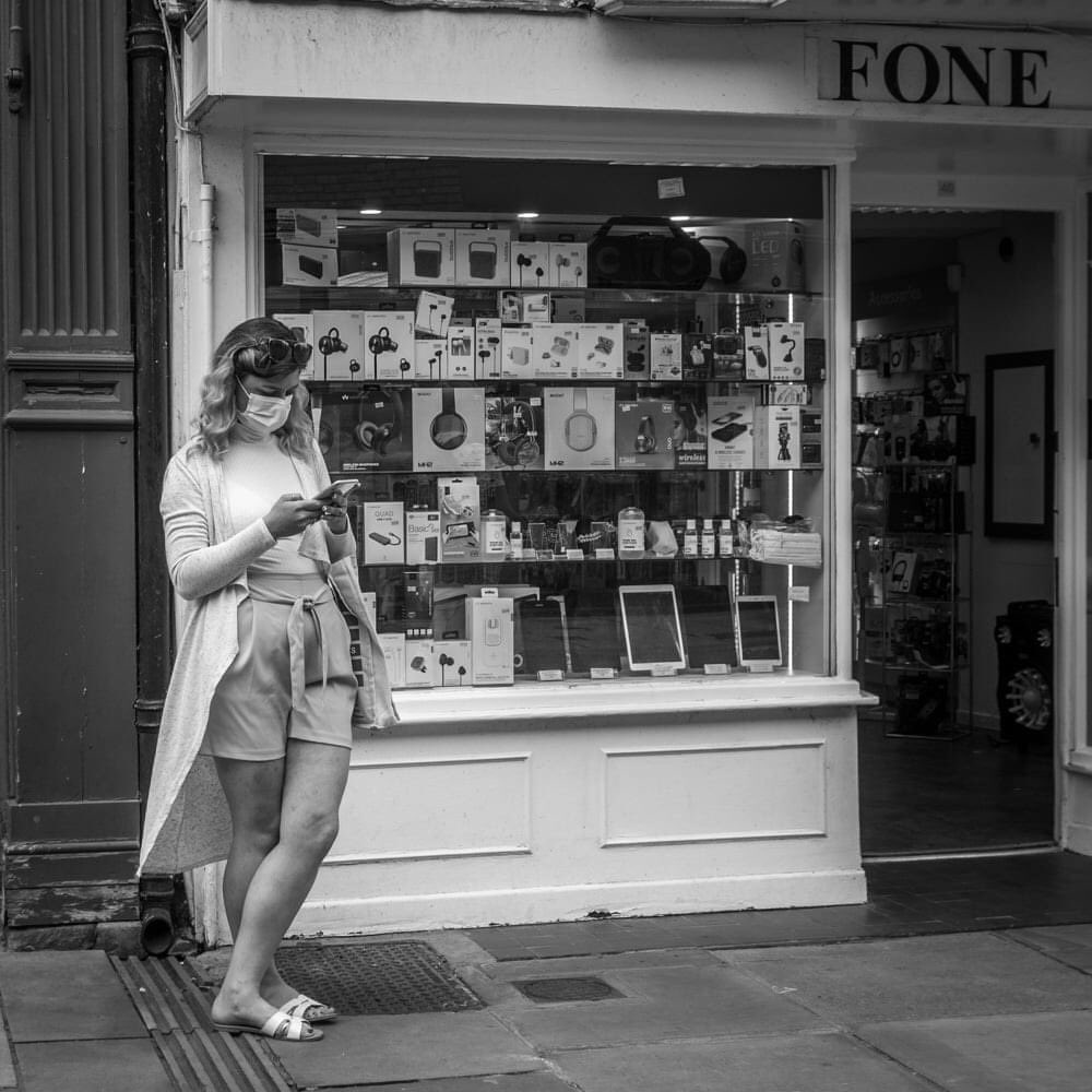 Fone - #Streetphotography #candid #storiesofthestreet #Salisbury