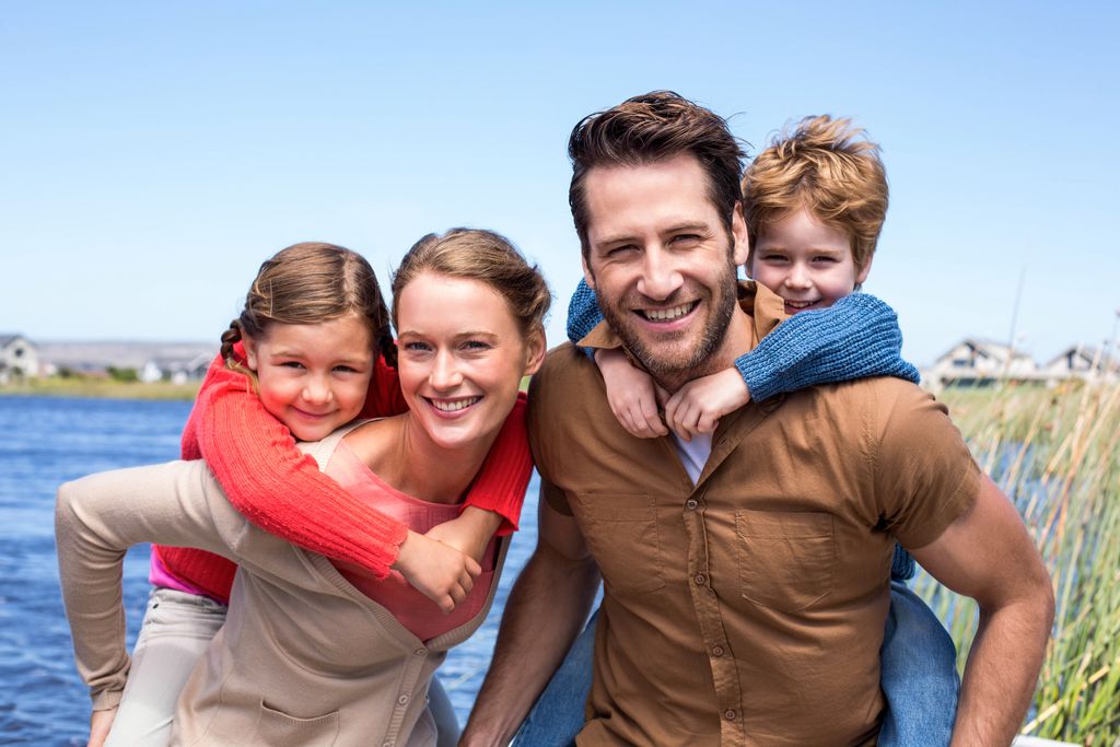 peoplefinders's tweet photo. Today, call your parents and tell them thanks. And, if you're a parent, do something nice for yourself. Why? Because it's National Parent's Day. Every fourth Sunday in July, communities around the country celebrate the important role parents play. https://t.co/T7Dw3i379a https://t.co/BzzNhPnFwi