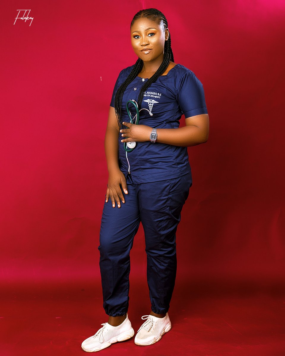 the27thiconics's tweet photo. Introducing....
Dr Adeagbo Damilola🔥👨‍⚕️
                   MBChB(Ogun)

#27thonthe27th
@GeeGlitazz https://t.co/1205jtxeiS