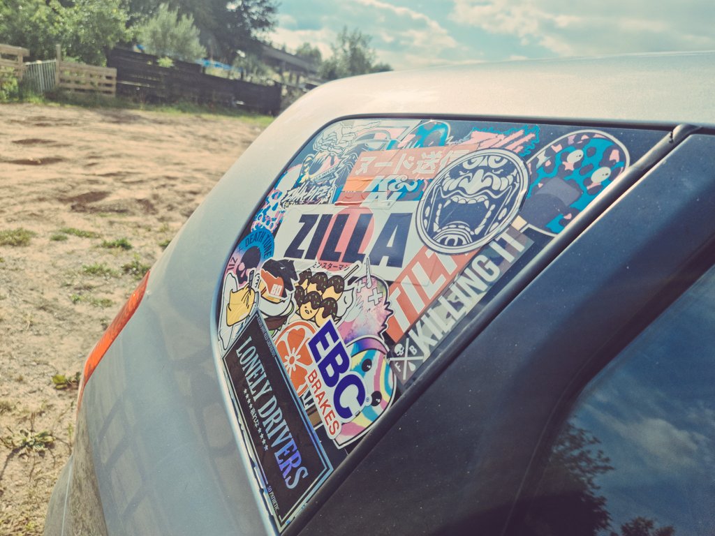 TofuShopSenpai's tweet photo. #shitbox #needsawash https://t.co/CTt4XpPcsO