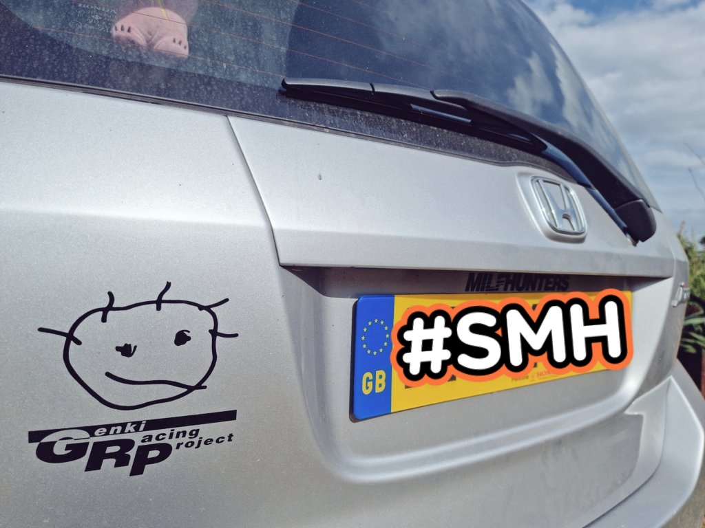 TofuShopSenpai's tweet photo. #shitbox #needsawash https://t.co/CTt4XpPcsO