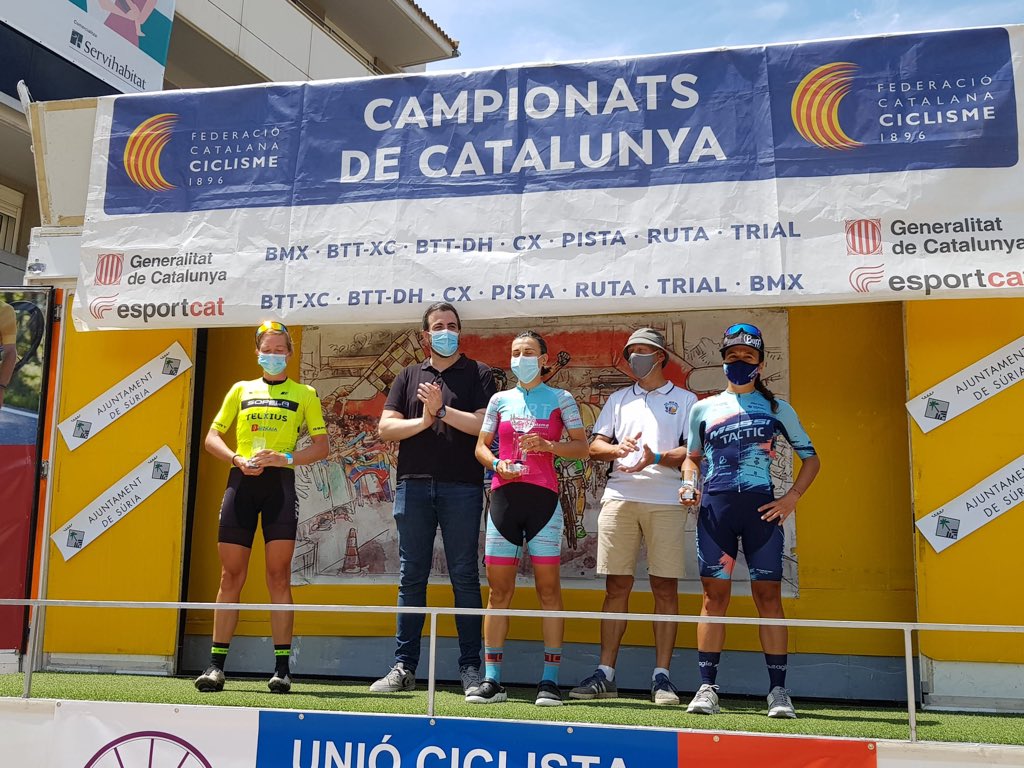 Terminamos el finde de competición en el campeonato de cataluña! Nuestra incombustible <a href="/claire_steels/">Steels Fitness</a> tras una larga escapada consigue la 3ra posición 💪🏼 y la 7ma con <a href="/emma__98/">Emma Ortiz</a>. Además <a href="/mariabanlles/">Maria Banlles</a> queda subcampeona de Cataluña sub23! 💛