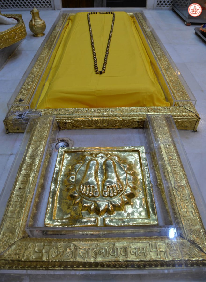 SSSTShirdi's tweet photo. *!! 🕉️ साई राम !!*
*श्री साईबाबा संस्थान विश्वस्त व्यवस्था,शिर्डी*
 *आरती :- शेजारती*
 *रविवार २५ जुलै २०२१*                              
*!! 🕉️ Sai Ram !!*
*Shri Saibaba Sansthan Trust, Shirdi*
*Aarti* :- *Shejaarti*
*Sunday 25 July 2021* https://t.co/NKfRsd5Oqs