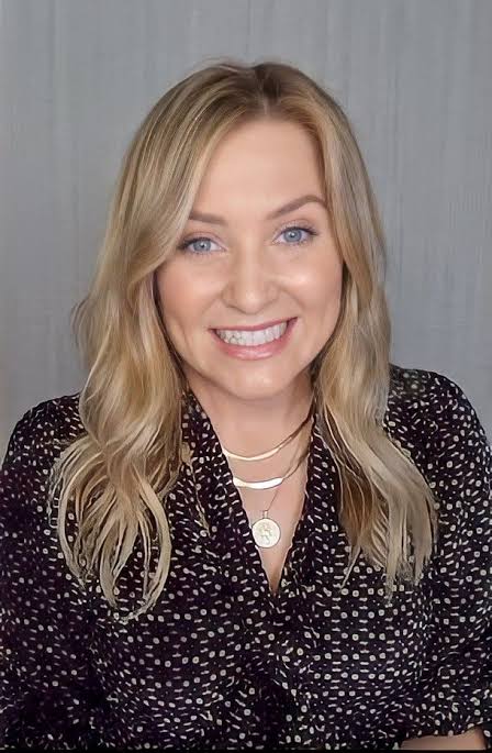  Happy birthday Jessica Capshaw  <3 love u 