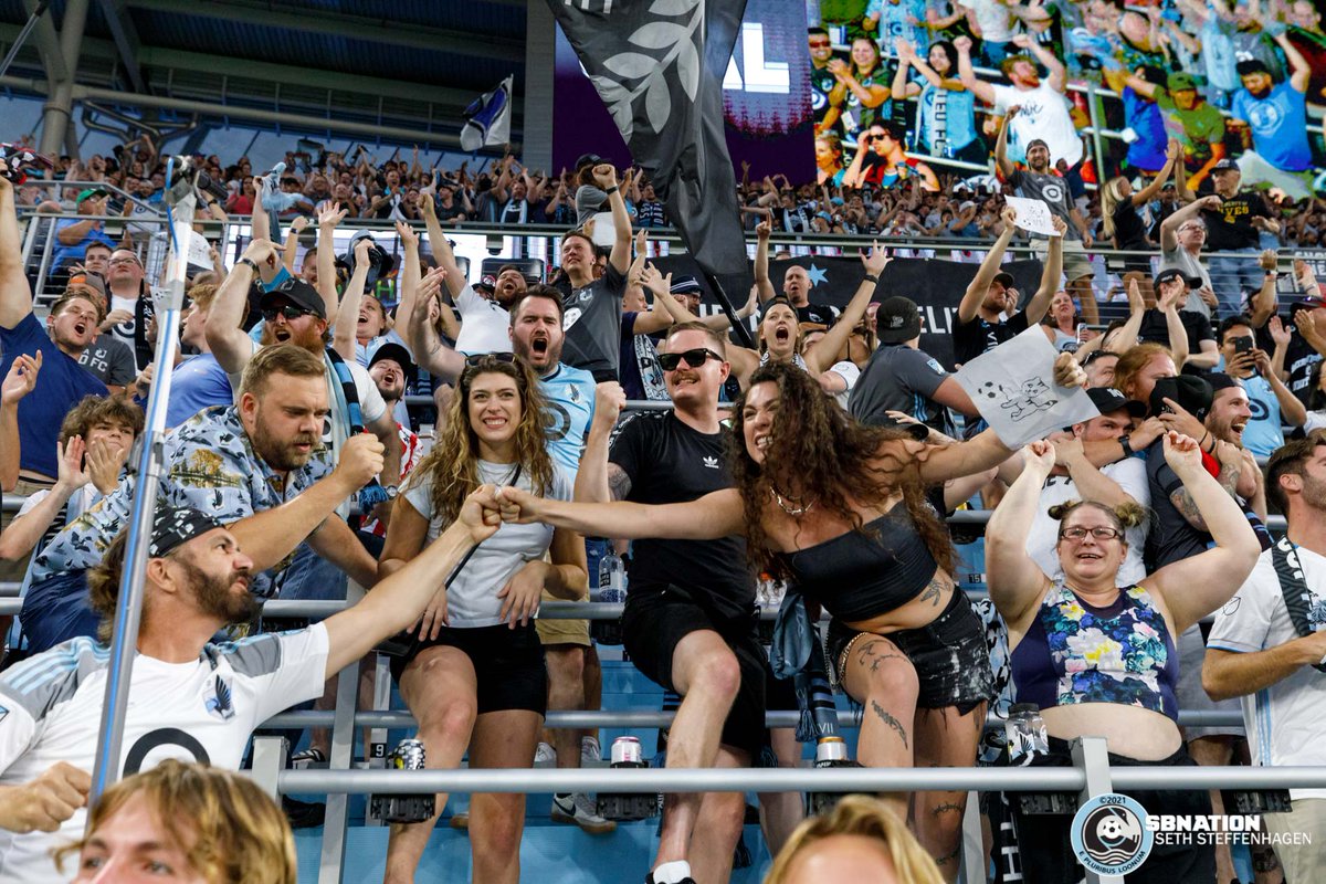 PhotosBySeth's tweet photo. Please please win. 
Meow meow meow.

#MNUFC
#MINvPOR https://t.co/NjdzMIXb1y