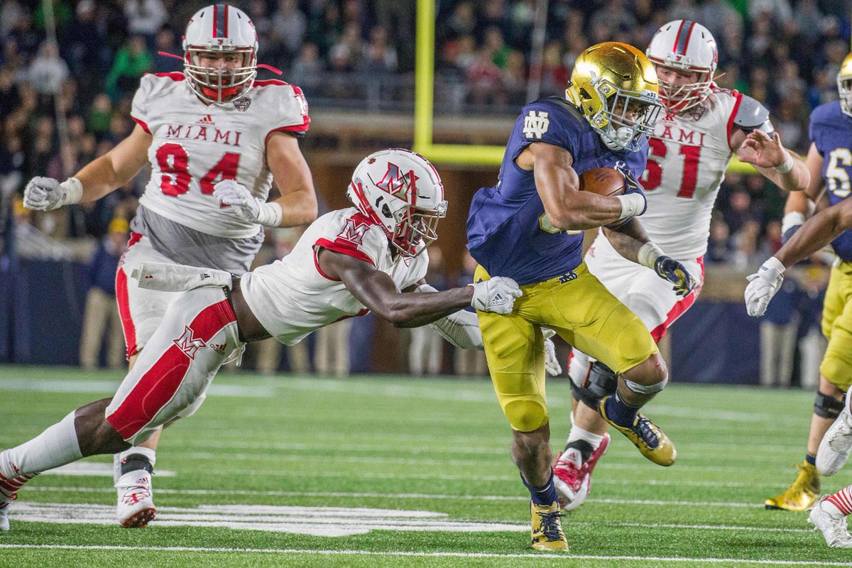 FBSchedules's tweet photo. Miami (Ohio) to play at Notre Dame in 2024

https://t.co/TfoINlAs01 https://t.co/kgDRS8Gbtp
