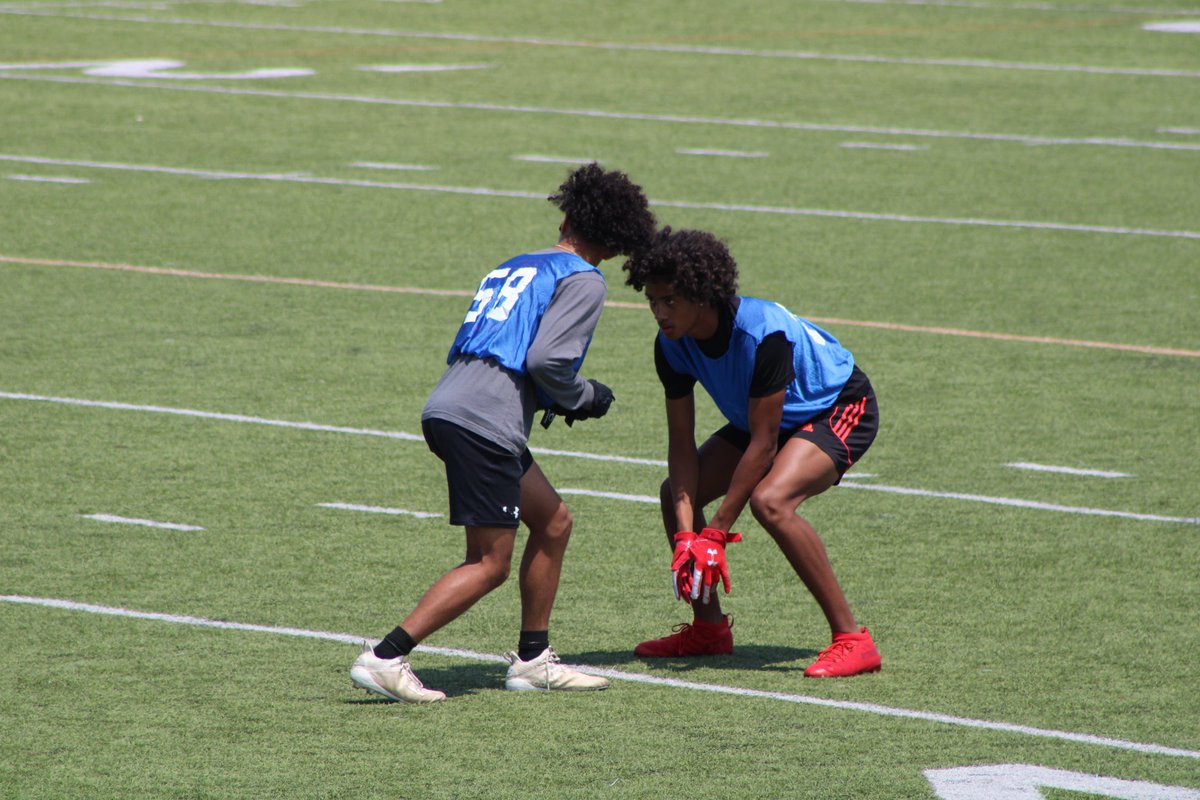 gfrezzle's tweet photo. Sometimes it not about the size of the dog in the fight but the size of the fight in the dog...
Little guys get Big respect too!
#ballislife
#campwork https://t.co/pxuJk5CBt8