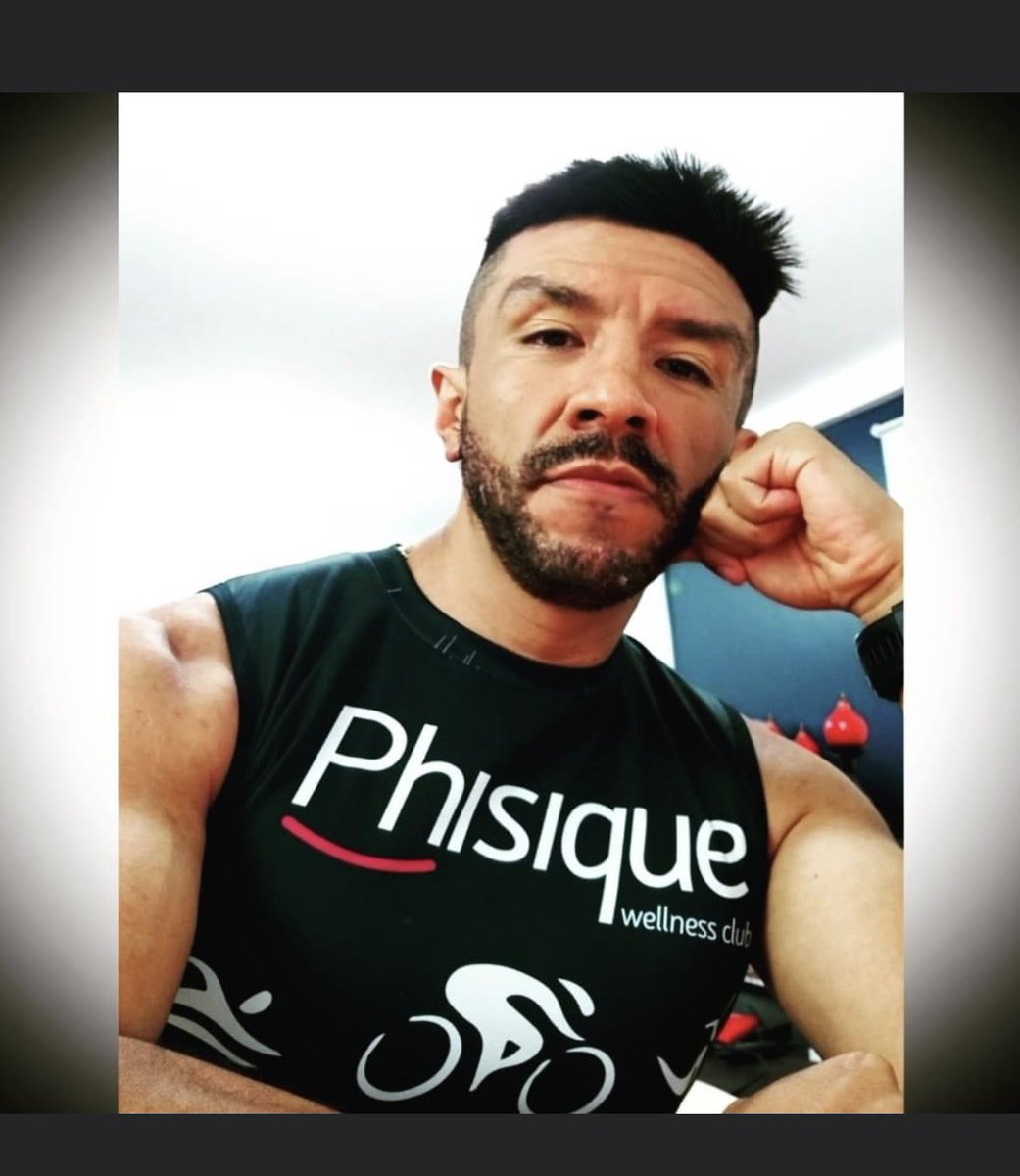 WrightCynthia's tweet photo. Cuantos deportistas más tienen que morir? Por Mauri, por todos quienes fueron atropellados antes, en Tababela cierren una vía para ciclistas y corredores los fines de semana, policías presentes y bajar la velocidad. #JusticiaParaChamp @aguzmanj @ZULNELEA https://t.co/1cxeiKL8IO