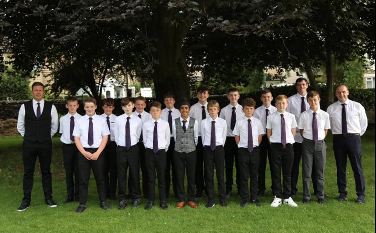 28_leeds's tweet photo. We had an absolutely fabulous Presentation Evening on Friday night. It was so wonderful for all of our families, coaches, sponsors and players to be all together again to celebrate. 

Thank you so much @FarsleyWMC for having us.

Watch this space for a write up of the event. https://t.co/KywnWSPs1w