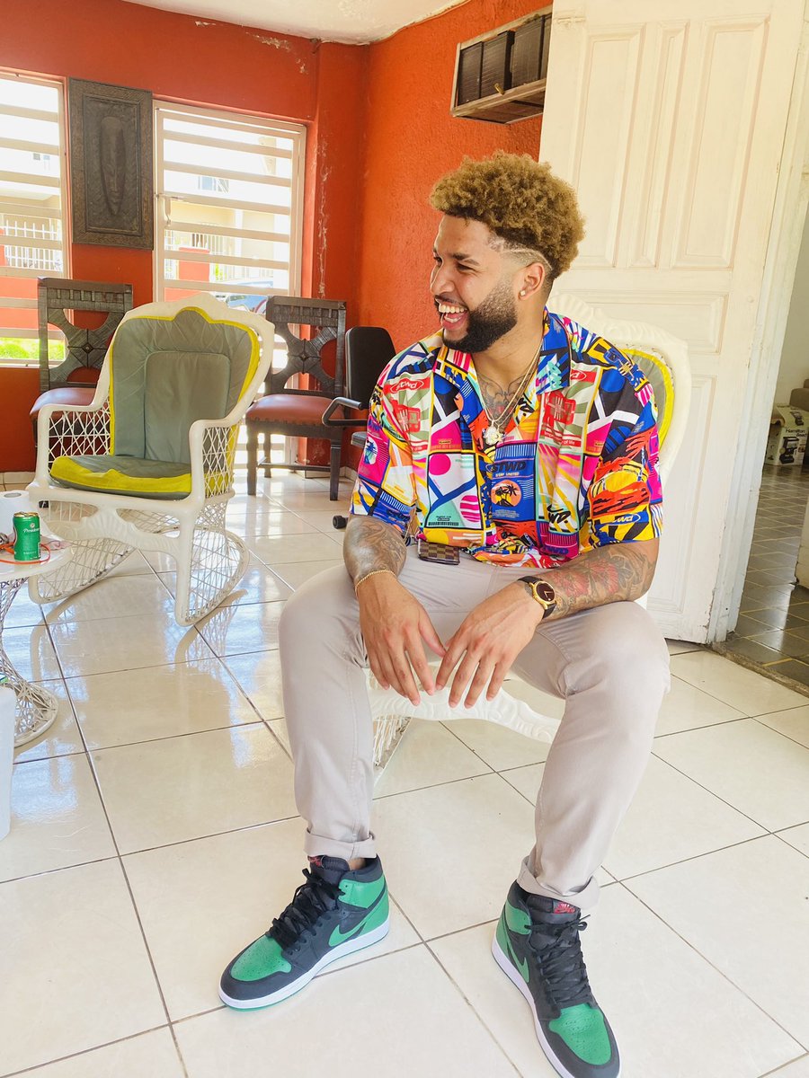 Brand1fr's tweet photo. ๐๐ Running my own lapsโฆ. Ima keep smiling tho and this marathon will never stop #RipNH ๐ https://t.co/hISz6RFEEh