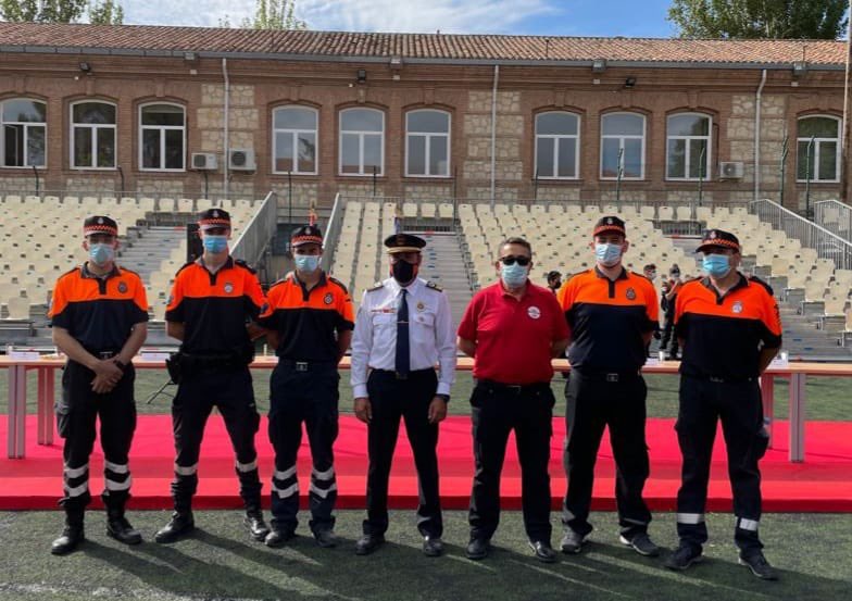 ProteSanse's tweet photo. 👏🏻 Hoy 15 personas de #SanSe han finalizado la formación básica de #ProtecciónCivil de la Comunidad de Madrid. 

¡Gracias por querer formar parte de nuestro gran equipo y ayudar a nuestros vecinos de forma desinteresada! https://t.co/ASKiNw5NQf