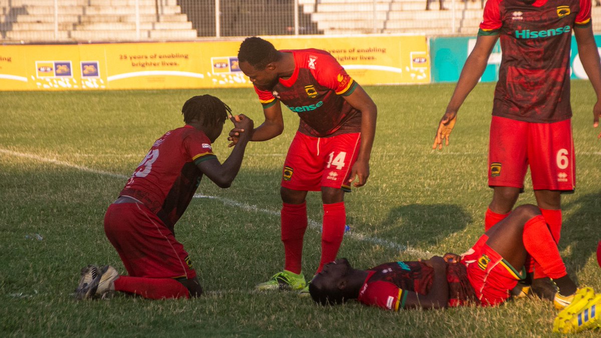ba_eben's tweet photo. 120' (P) #AKSC (0)4:(0)5 Chelsea
We bow out of the FA Cup!!
#AKSC #KOTCHE #FACup https://t.co/wOVh7Iml7M