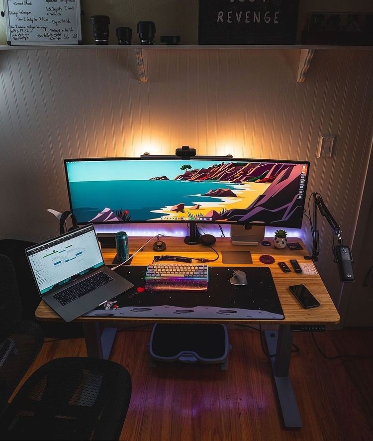 nipuntOfficial's tweet image. Which workstation you like more ? 
Comment Now..

#workstation #WorkFromHome #Developer #DesignersUnwind #Hackers #Trends