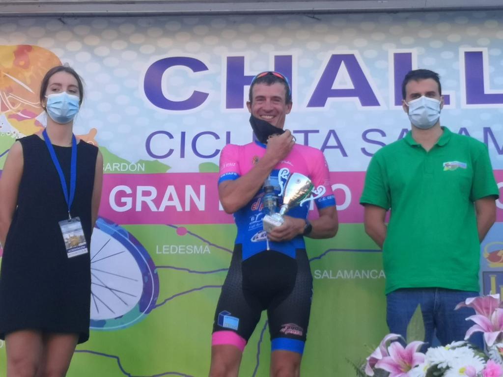 En la crono Paco Prieto se clasificó cuarto absoluto, ganando el M50 con lo que afianzada el liderato, Jesús Prieto fue 9 absoluto colocándose segundo de M59 y Javier Segovia fue 10.