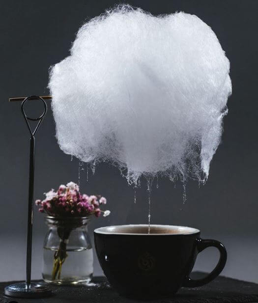 SWEET LITTLE RAIN es una creación cafetera de la cadena china de
