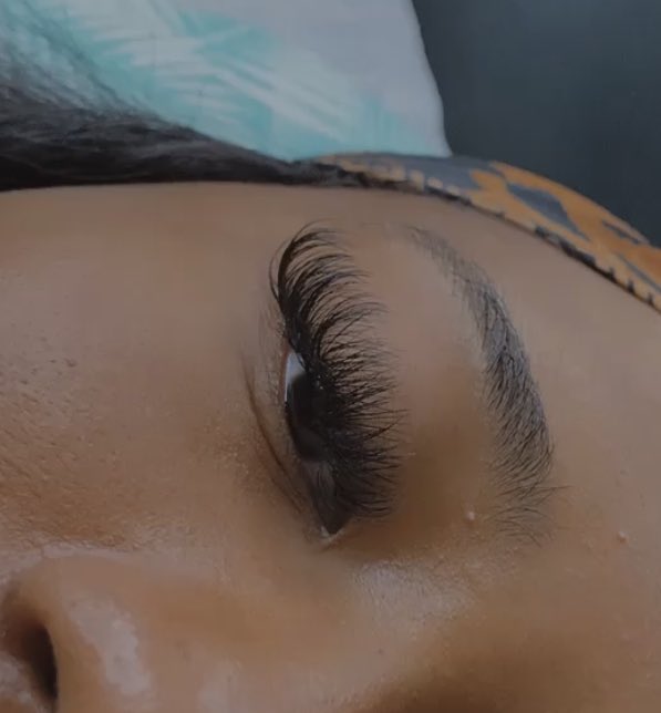 dajaemarie's tweet image. just trying to get some new clients in the Towson/ Baltimore area. RT to save a life!✨ IG: @honeysbeautygarden