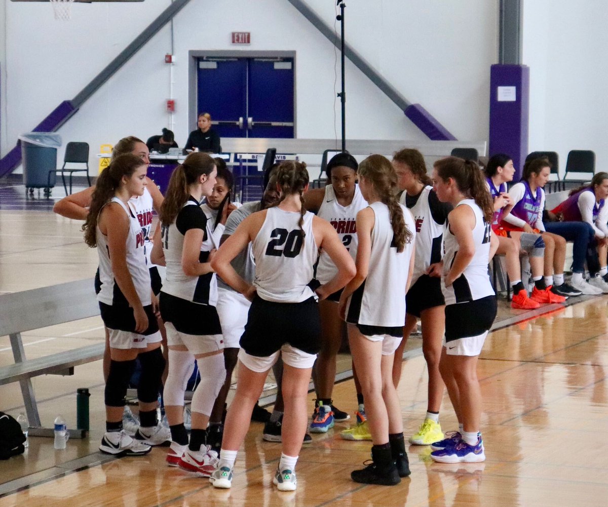 So thankful for all of the friendships and opportunities <a href="/TNTeamPride/">TN Team Pride</a> has brought me. Thank you to all my teammates &amp; <a href="/JeromeHoosier/">Jerome Hoosier</a> for always believing in me and pushing me to be better in all aspects. I could not imagine a better way to finish out the summer. #ttpfamily 🤍🤍