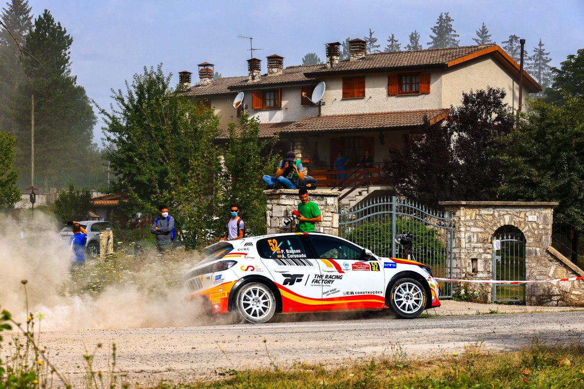 Churimotorsport's tweet photo. En el #ERC2 doblete par el equipo Suzuki con victoria de Javier Pardo y Adrián Pérez. En el #ERC3 victoria para @BassasPep y Axel Coronado y en el #ERC3Junior segundo puesto de Alejandro Cachón y @jandrinlopez a tan solo una décima de la victoria 😱 #FIERC https://t.co/s9WO38OqQ2