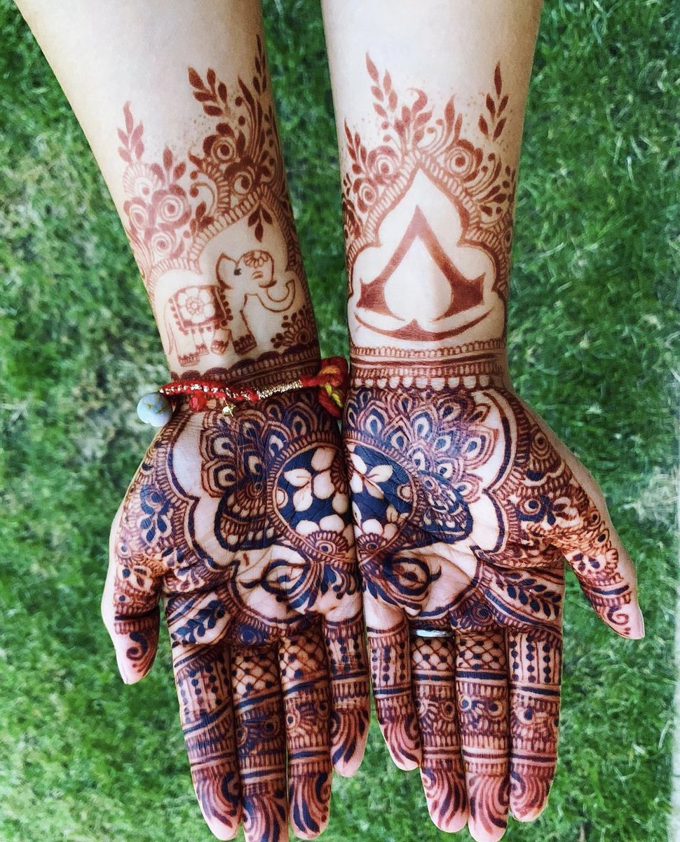 My wedding henna. Can you spot the Assassin’s Creed insignia? I had to have it given the game brought me and my husband together 💕@SAHM_UK #SouthAsianHeritageMonth #sahmtwitterhour