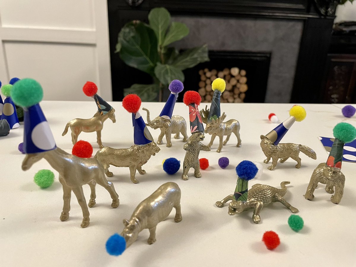 AstroLizsLab's tweet photo. Elizabeth is sleeping. Time to switch modes and embrace my alter-ego… party animal mom! 😂 J #SundayFunDay #LifeInMy30s #StayGolden #NerdLife #MakerOfMagic https://t.co/MeLRsoHrBw