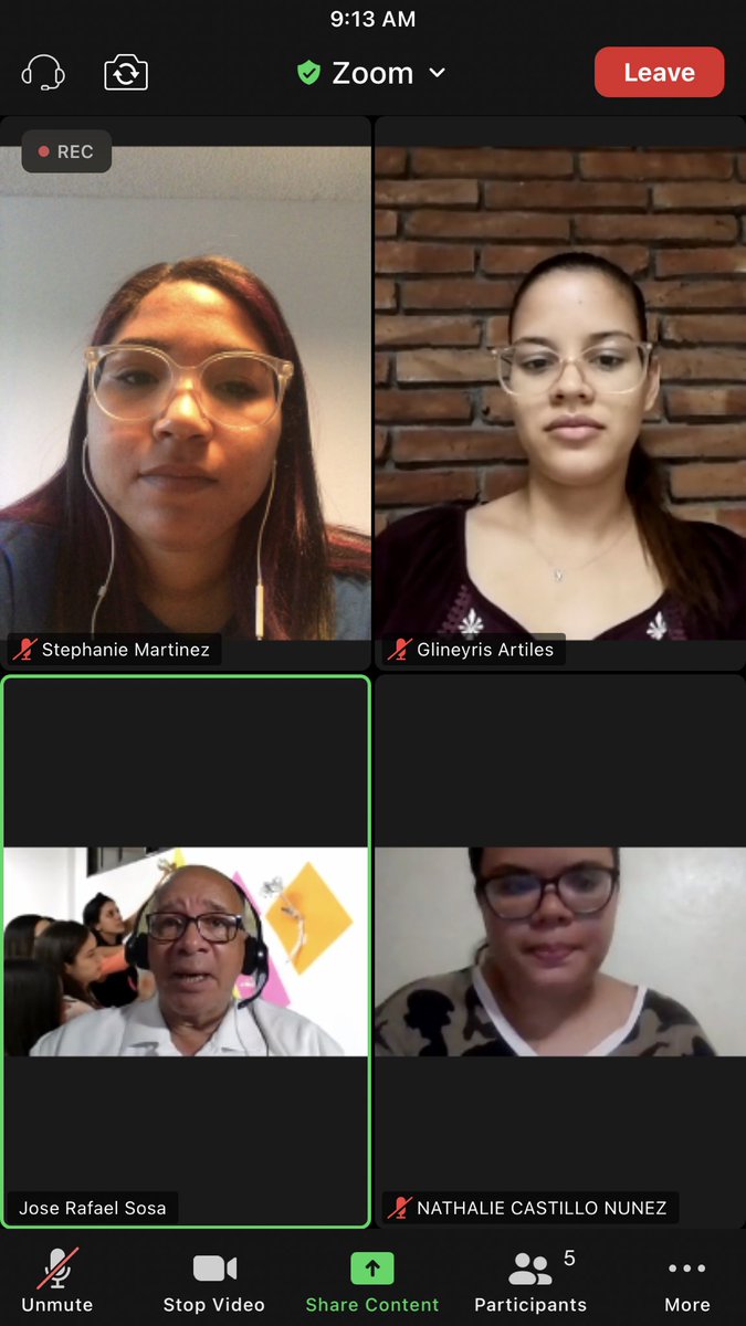 StephanieUCSD's tweet photo. José Rafael Sosa:“Los periodistas somos un medio, un canal para que los acontecimientos, las declaraciones y las pesquisas periodísticas lleguen a la comunidad”, compartió ideales desde la perspectiva periodística en una cálida entrevista.  #prensamayo21 https://t.co/FLz7VAVPfR https://t.co/p7uqIjxsri