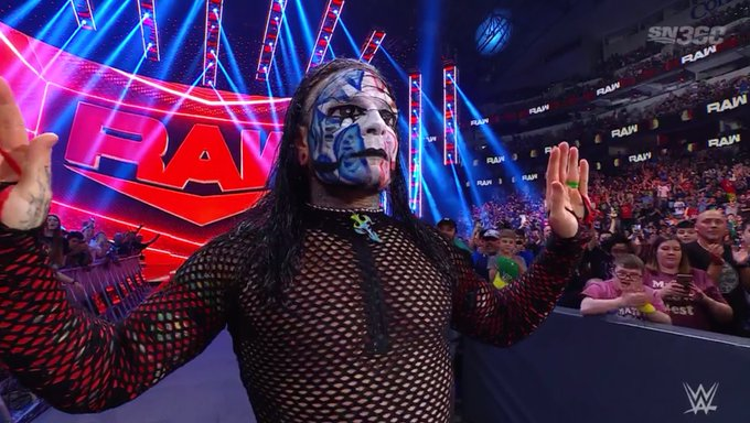 RT @JustTalkWrestle: Jeff Hardy has tested positive for Covid it seems.

Wish him a speedy recovery! https://t.co/23Y4btMO9y