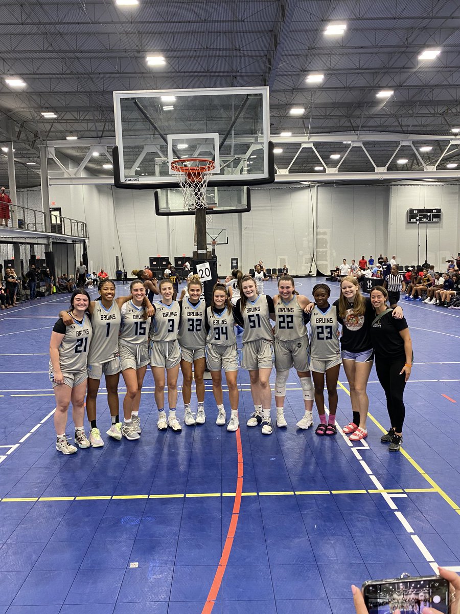 Proud of the season our other 17U squad had this year.  These players played team ball and played for each other all season!  Looking forward to what the next chapter is for each of them.  ⁦<a href="/WPABruinsAAU/">WPABruinsAAU</a>⁩ #BruinsNation