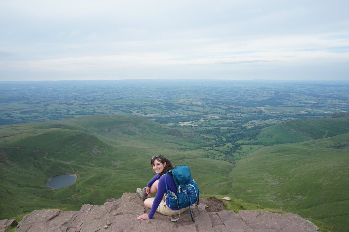 The Brecon Horseshoe is simply stunning! Cribyn, Pen Y Fan and Corn Du 🥾 tallest peaks in South Wales done! #breconbeacons #wales @BreconBeaconsNP @visitwales @southern_wales