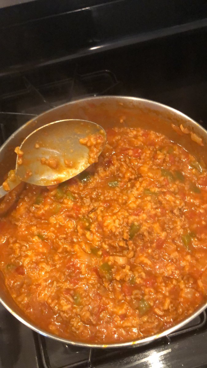 thekarledge's tweet photo. Edgehedz! Stuffed pepper soup on the menu tonight!!! #yayaya #chefkarl https://t.co/dLP1DNVWCV