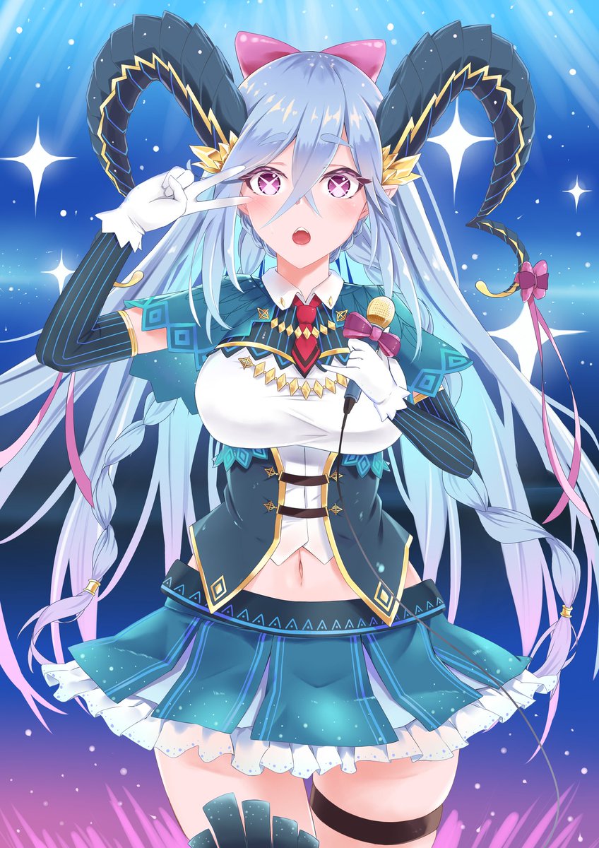 •Huh

La diosa madre posaba usando un traje de idol y un micrófono en la otra mano, era la primera vez que se ponía una ropa asi