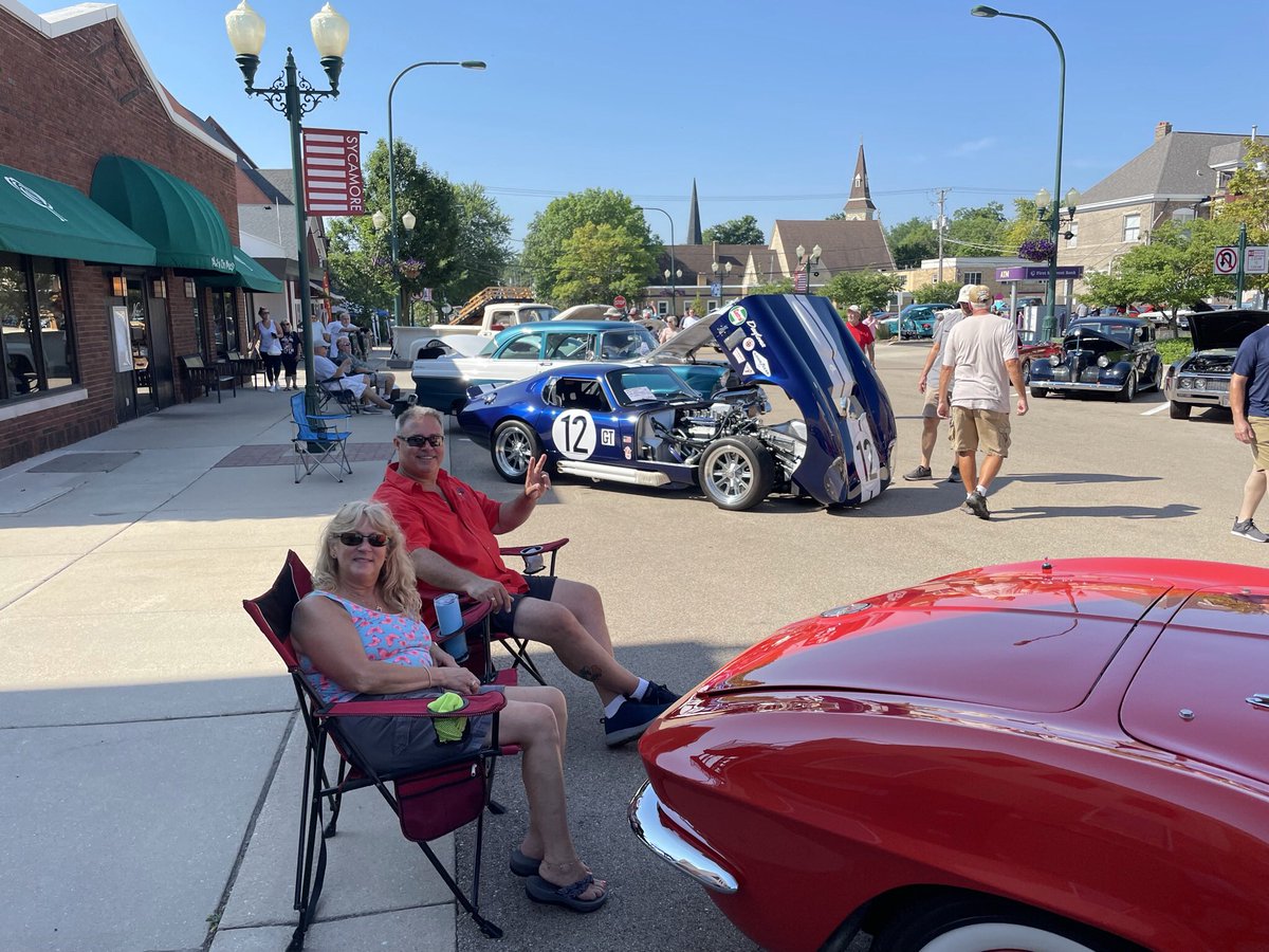 express_main's tweet image. Great time in Sycamore today! Car Show Sunday!