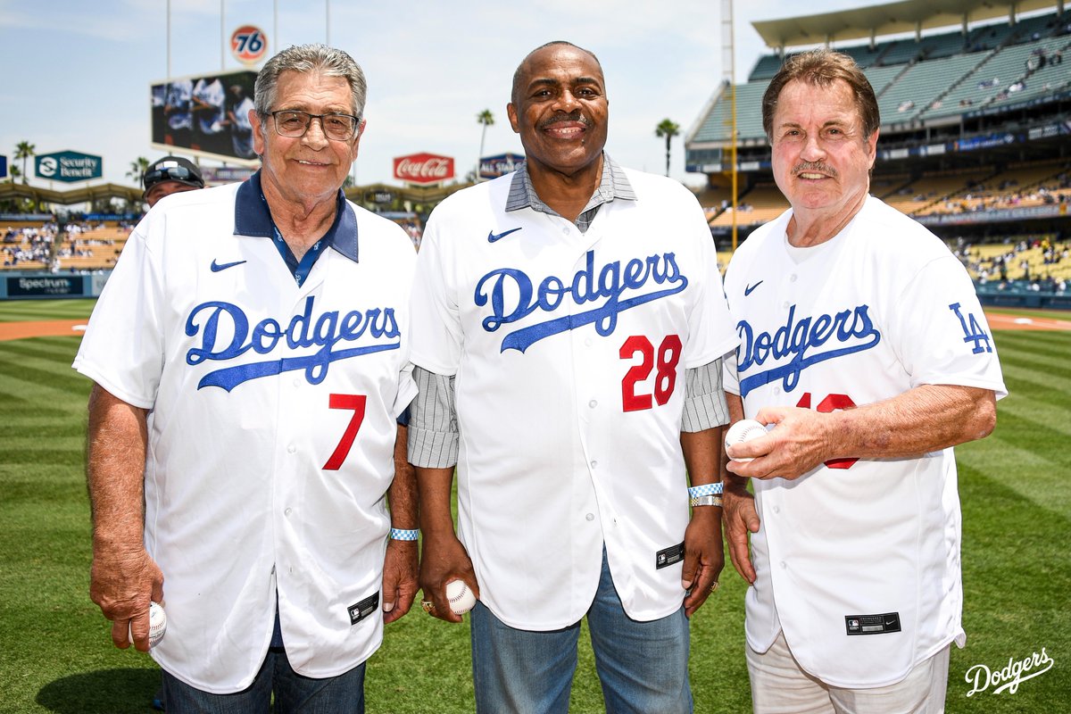 Dodgers's tweet photo. ‘81 Champs in the house. https://t.co/ziLB2TyTb1