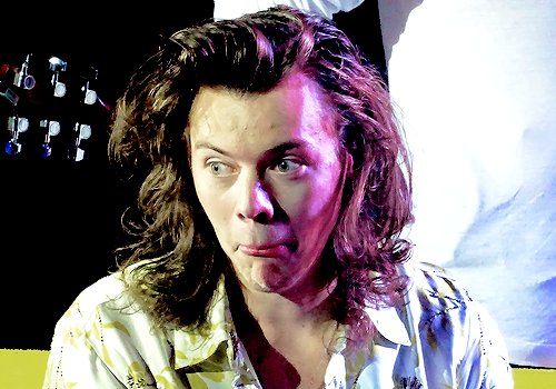 Harrryslonghair's tweet photo. https://t.co/L4cldO3FBh