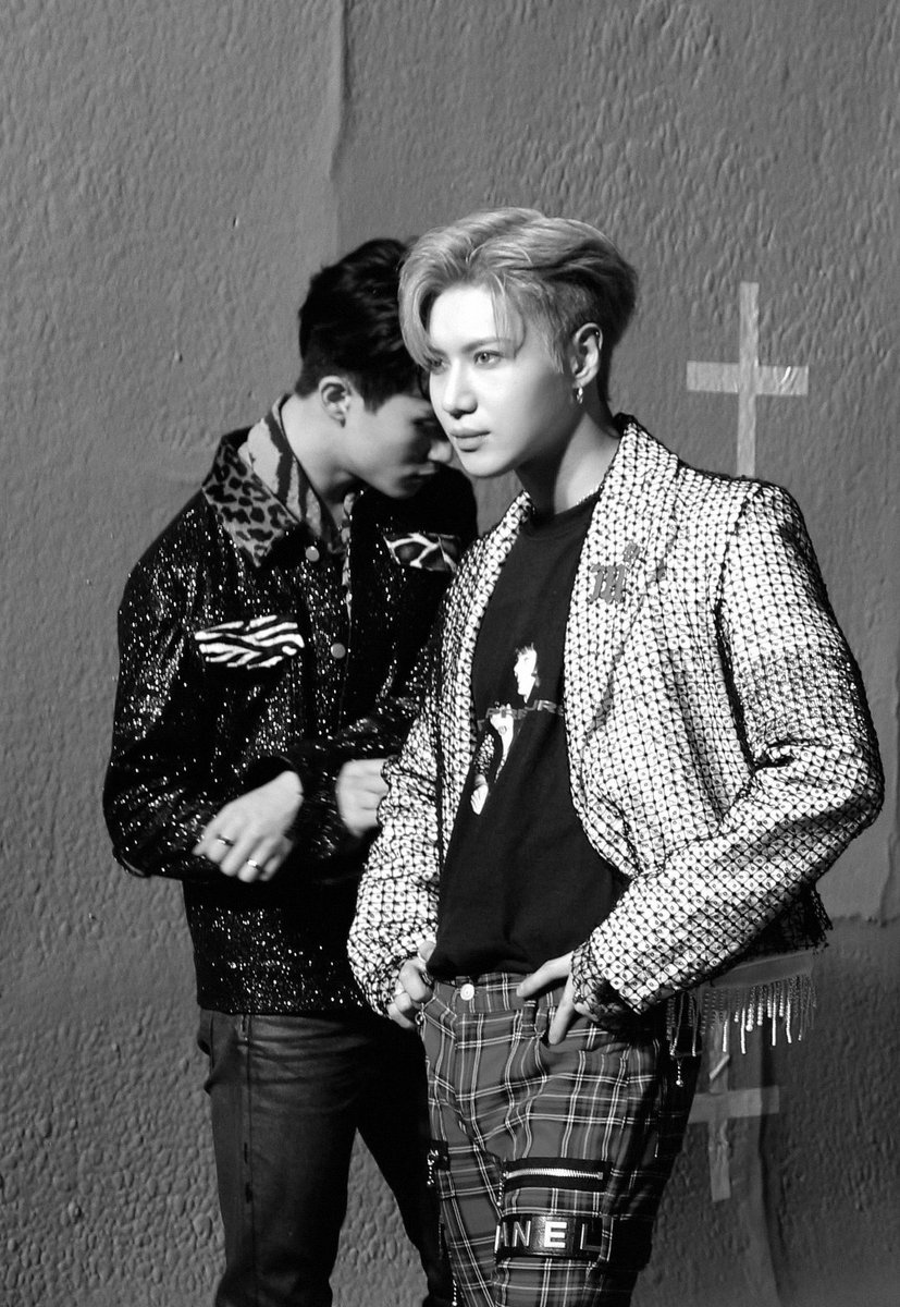 DakruoM_twt's tweet photo. ［Too Good To Be Kept  ⠀ 📂 ⦂ ⠀𝐃𝐚𝐤𝐫𝐮𝐨 𝐌 🤘］
⠀⠀ Throwback to Jop͜͡ping MV making.
 
#NAGISA #MISAKI #KENAI #HAYTHAM #NETVOR #CIRQUE
#DakruoM #DakruoMTheFuture https://t.co/9Psw6iEMp4
