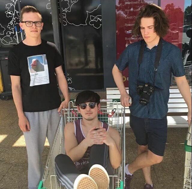 Things That Changed The Internet (@shapedinternet) on Twitter photo 