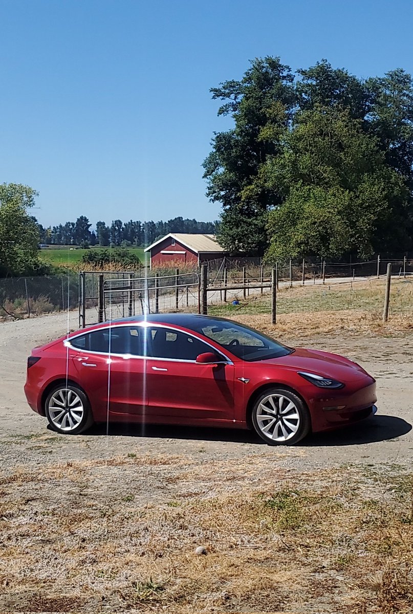 Jennerator211's tweet photo. Small town country girls ❤ Tesla. #HighTechRedneck #Tesla #SmallTownGirl https://t.co/cilEfQyxWe