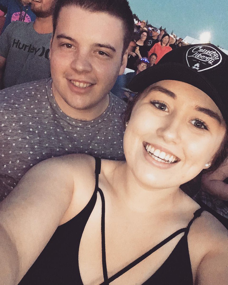 itislyss's tweet image. 4 variants of yourself 👇🏻