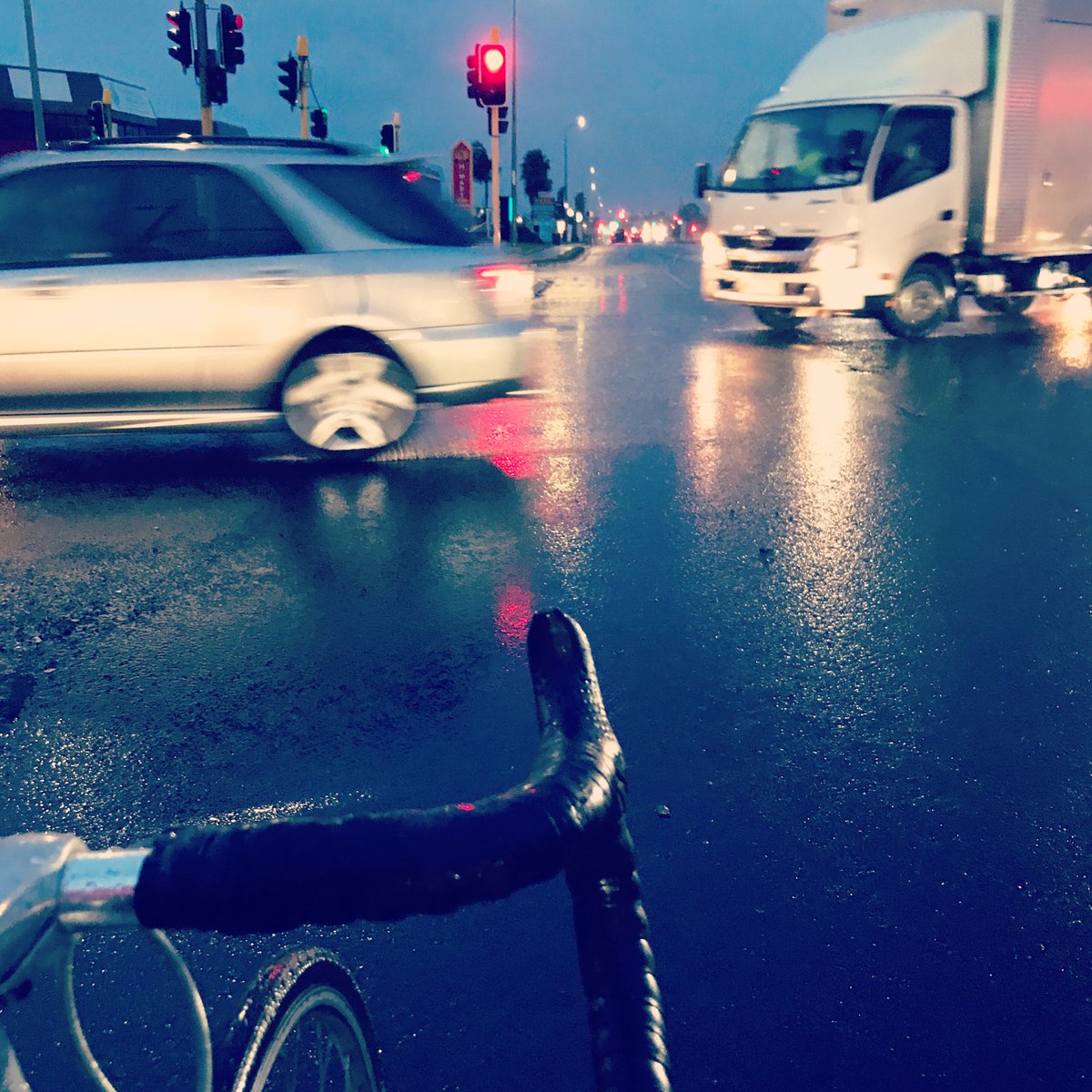 JoClements19's tweet photo. It’s raining and I don’t care about getting wet while biking! #commutercyclist #cyclinglife #bikeakl #BikeTO https://t.co/AG3qLqxAh4