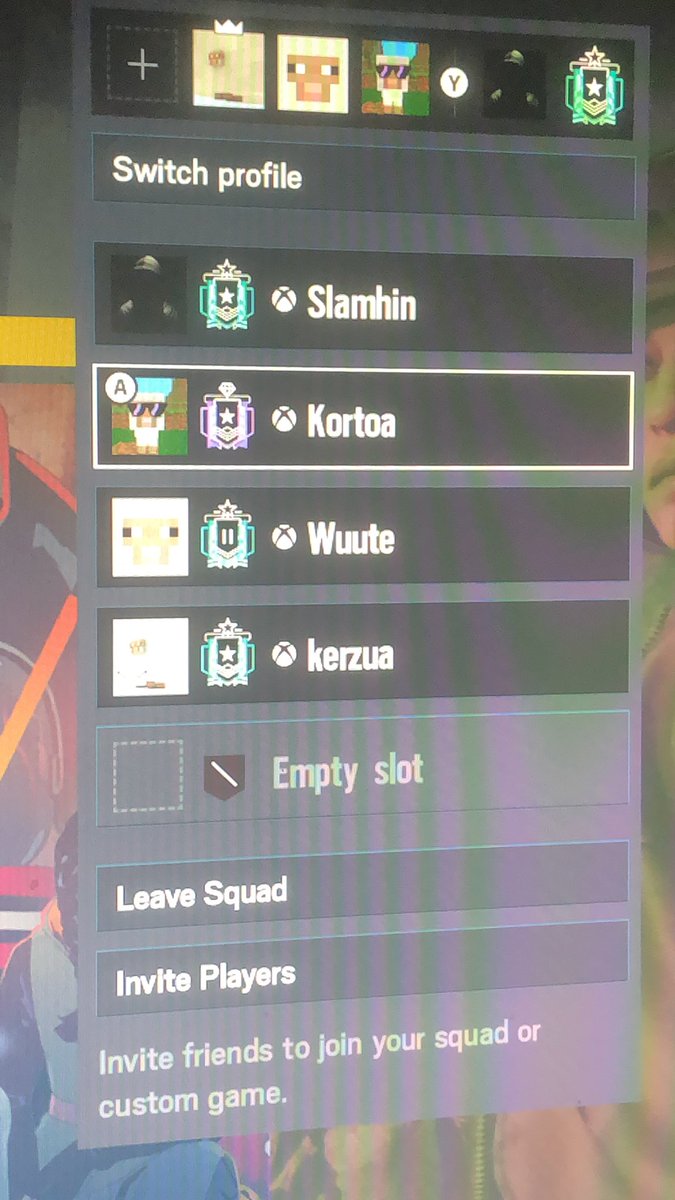 slamhinn's tweet photo. CANCEL GLITCHING ON WEST WATCH OUT https://t.co/FNKeZP8uaE