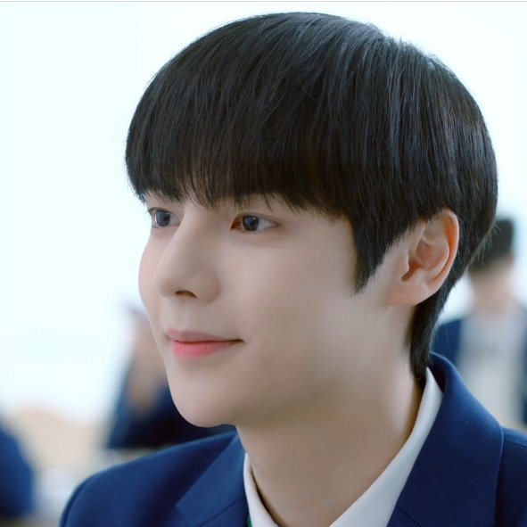 jammylovespups's tweet photo. Please protect this boy #LightOnMe #LightOnMeEP3 https://t.co/vpyHlqv8Wk