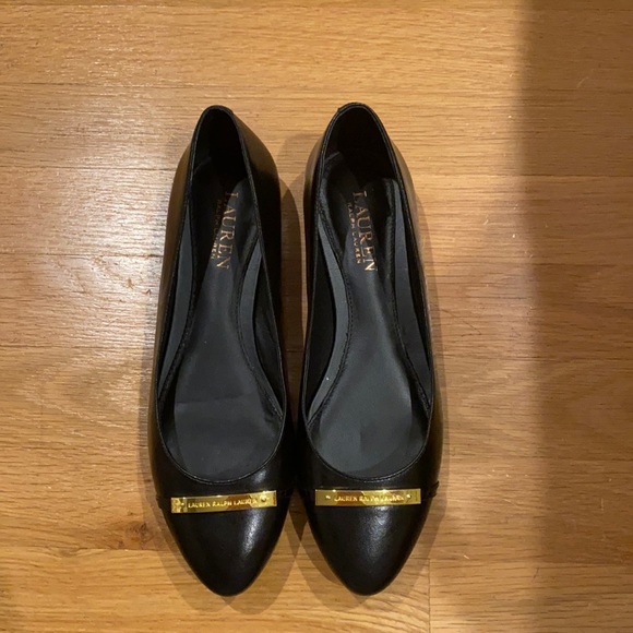 ishopsmartsave's tweet photo. So good I had to share! Check out all the items I'm loving on @Poshmarkapp #poshmark #fashion #style #shopmycloset #laurascott #lautrechose #laurenralphlauren: https://t.co/sjCyONC5zi https://t.co/PxH2H3TZoC