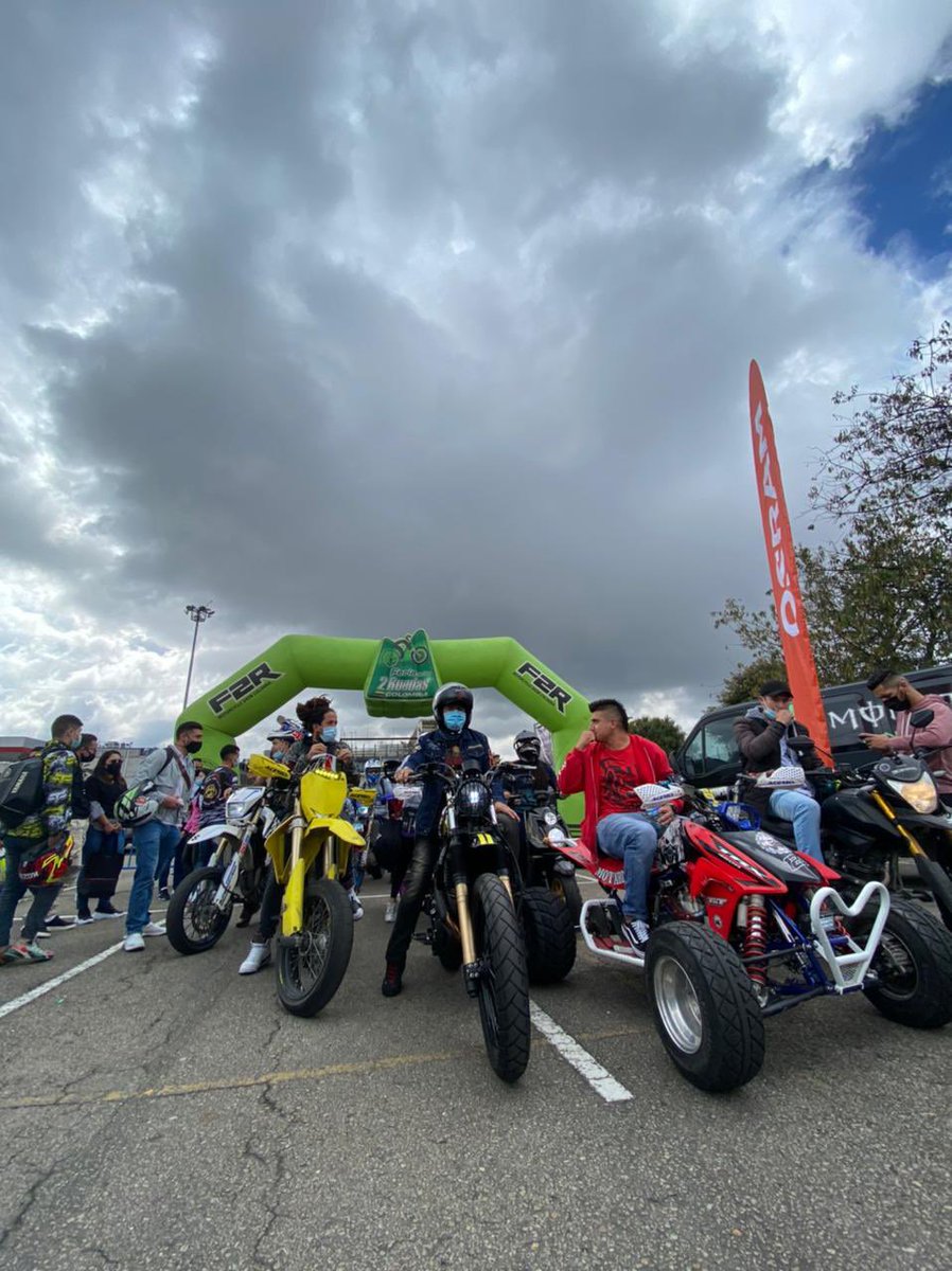 feria2ruedas's tweet photo. Bogotá se ha sabido disfrutar la #F2RWeek 🔥🏍 ¡Ha sido una programación llena de risas, diversión y sobre todo muchas motos! https://t.co/YRLGdLUmwk