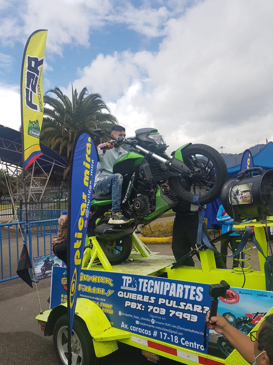 feria2ruedas's tweet photo. Bogotá se ha sabido disfrutar la #F2RWeek 🔥🏍 ¡Ha sido una programación llena de risas, diversión y sobre todo muchas motos! https://t.co/YRLGdLUmwk