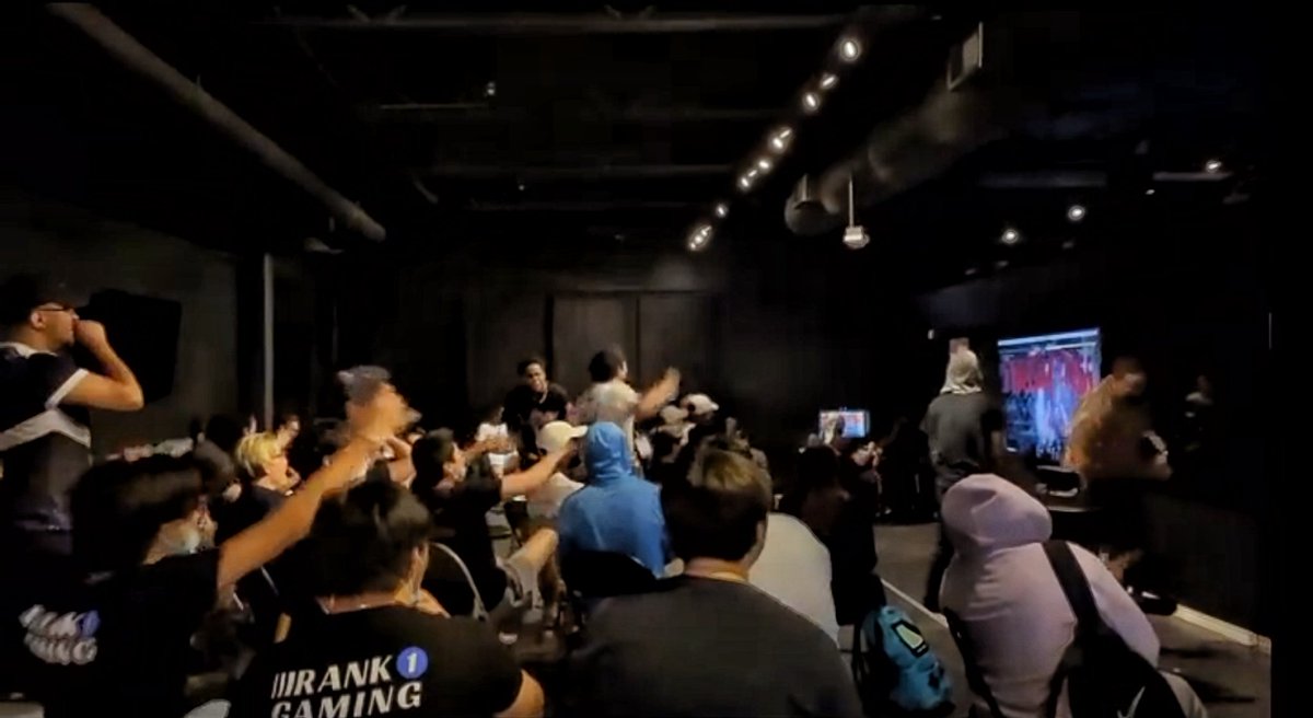 MashHouseTX's tweet photo. So #BlockPartyFGC was our first large offline event and we couldn't be more grateful about the response. Yesterday, we all shared something special, so to everyone who registered, spectated, followed us, liked/RT'D, stream monstered, took photos, etc
THANK YOU https://t.co/poXy8ZKXeJ