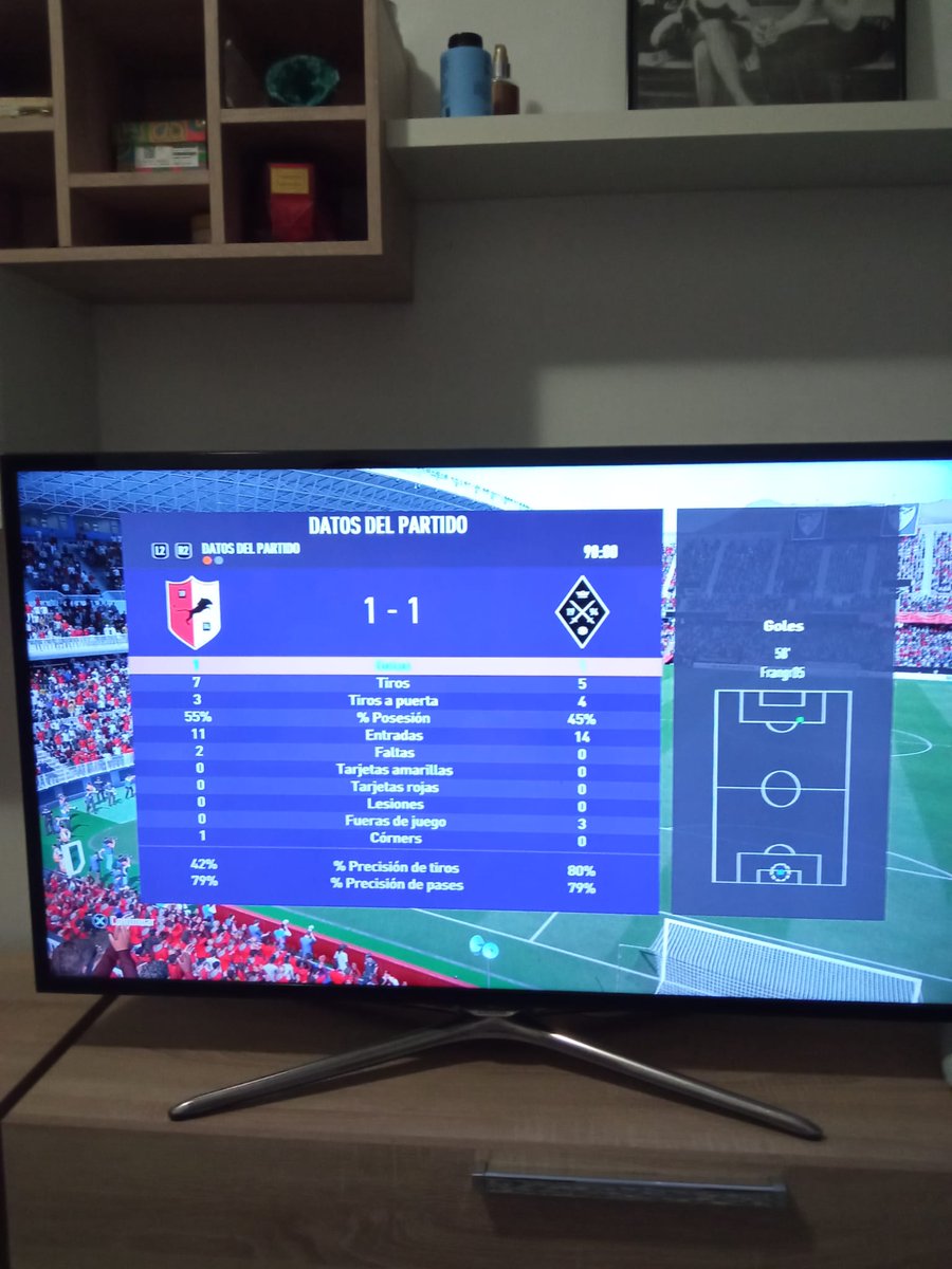 SpainEstrella's tweet photo. En el partido de vuelta de Raw y Dikela 1-1 y como Dikela gana el primer partido PASA DIKELA Felicigmdades chicos!!! https://t.co/P96KMhfZWO