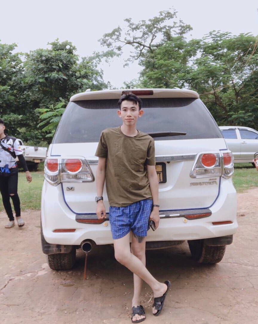 112233_joe's tweet photo. ບໍແມ່ນດາຣາ ບໍແມ່ນຊຸບເປີສະຕາ ບໍມີຫຍັງຕ້ອງປົກປິດ ຍອມຮັບໃນສິ່ງທີ່ຕົນເອງເປັນ ພູມໃຈໃນສິ່ງທີ່ເປັນ ແລ້ວຈະພົບກັບຄວາມສຸກ 🐶🐶🐶 https://t.co/Oq01Il2qOi