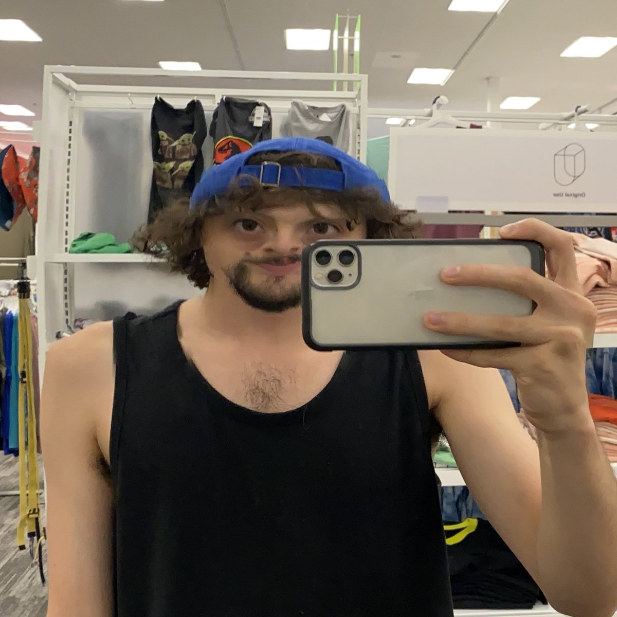 Stepping out.. hide your girl 🥶🔥